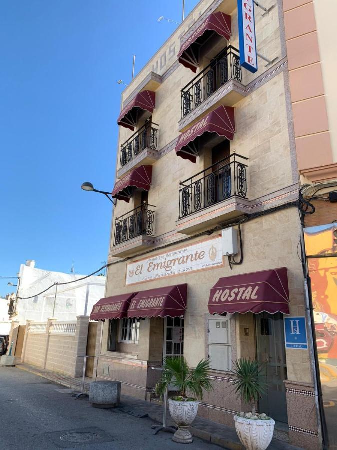 Hostal El Emigrante 两姐妹 外观 照片